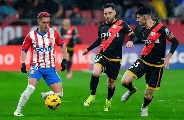 西甲保级焦点战：赫罗纳主场力拼赫塔费，谁能笑到最后？